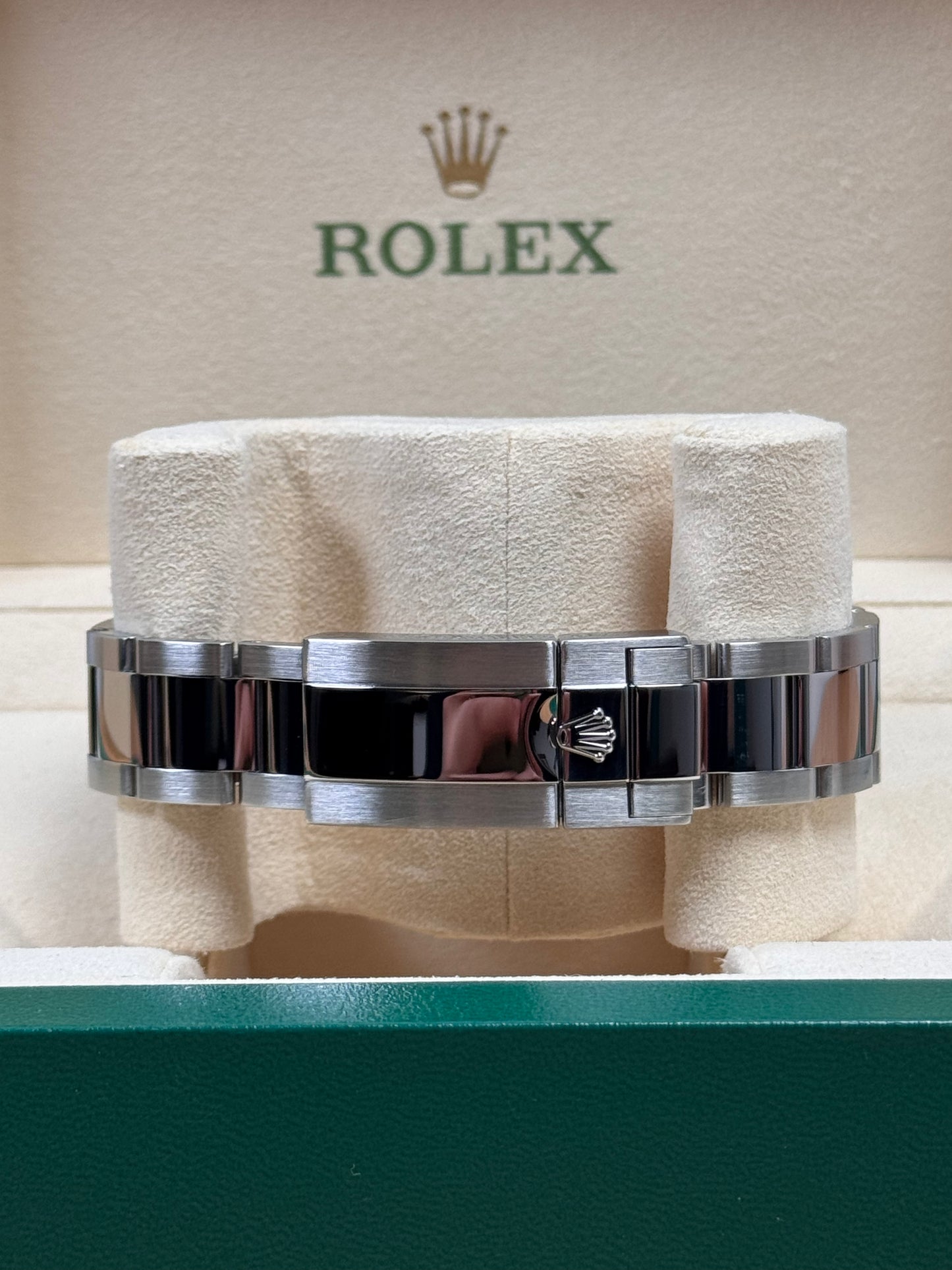 Rolex GMT Master 2 "Batman" 116710BLNR / 2017 / Full Set / Neuwertig