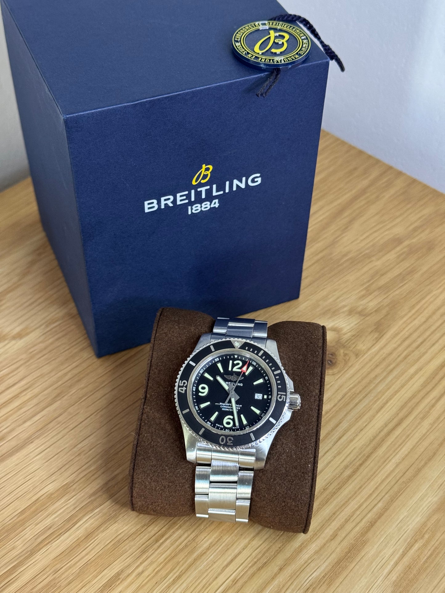 Breitling Superocean Automatic 44 Schwarz / 2021 / Full Set