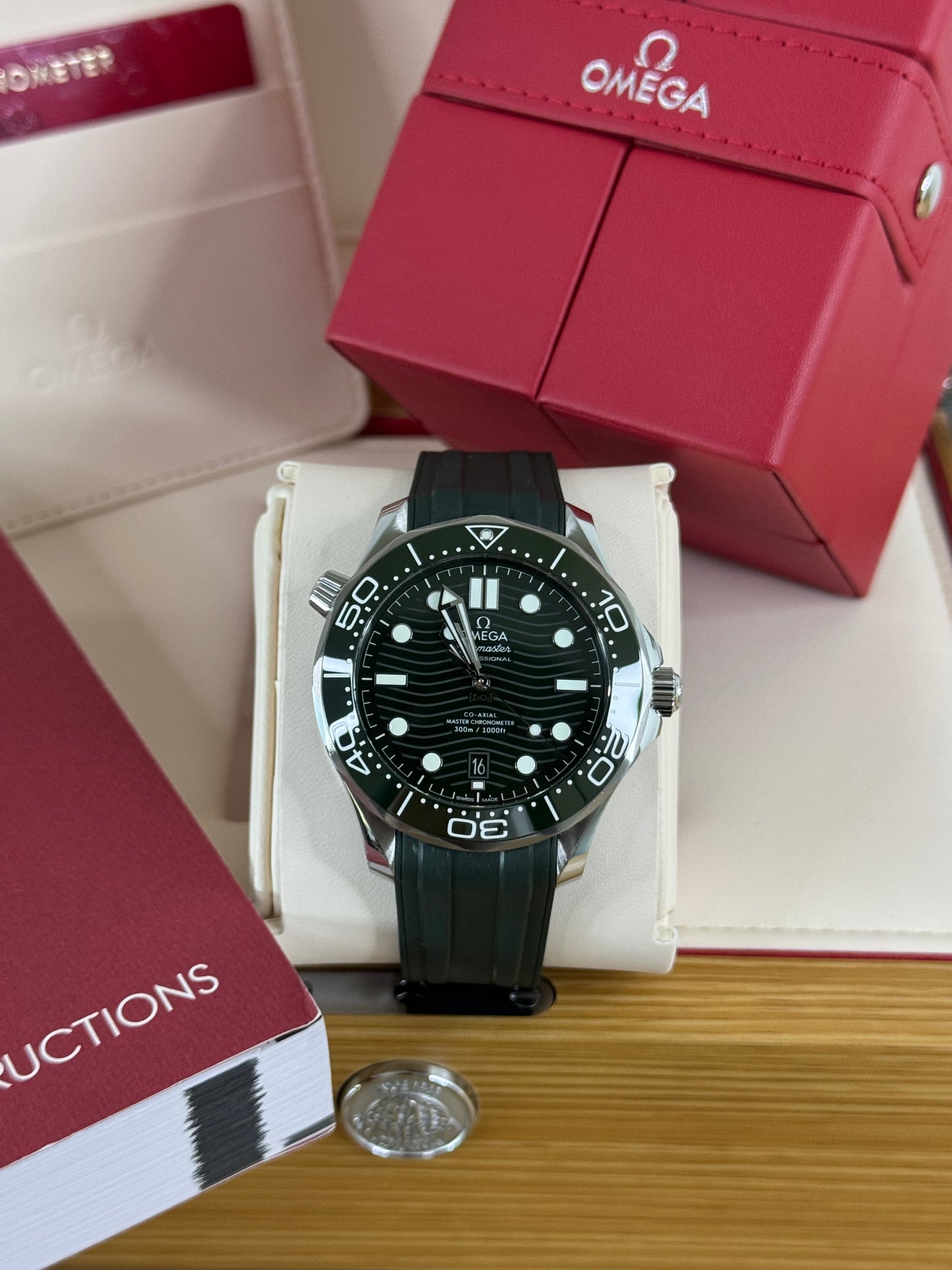 Omega Seamaster Diver 300m / 2023 / Full Set