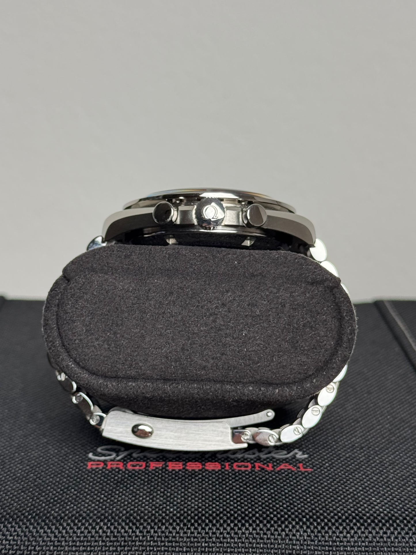 Omega Speedmaster Moonwatch Professional / 2024 / Full Set / Top Zustand