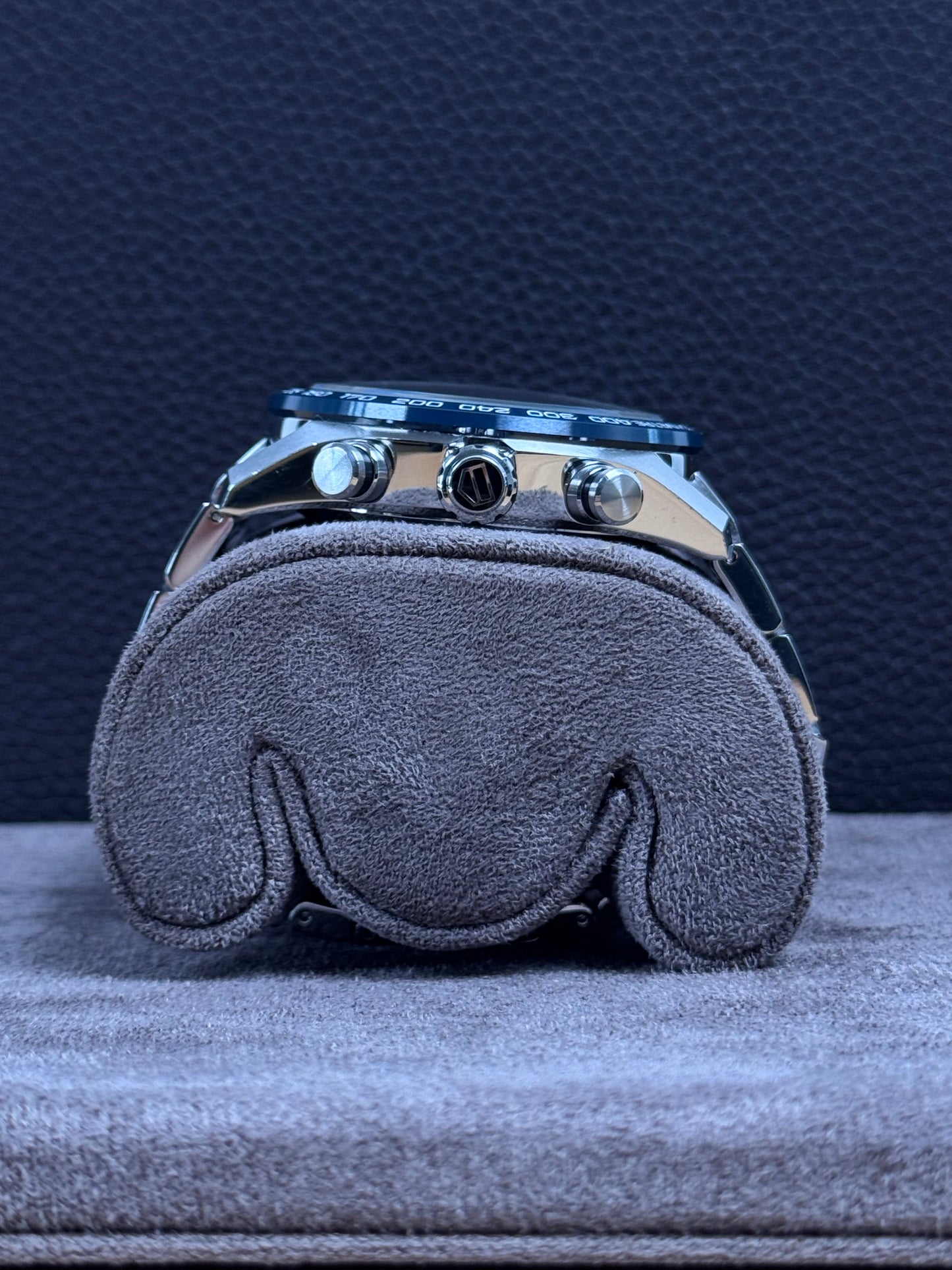 TAG HEUER Carrera Chronograph 44mm Blau / 2022 / Full Set / Top Zustand