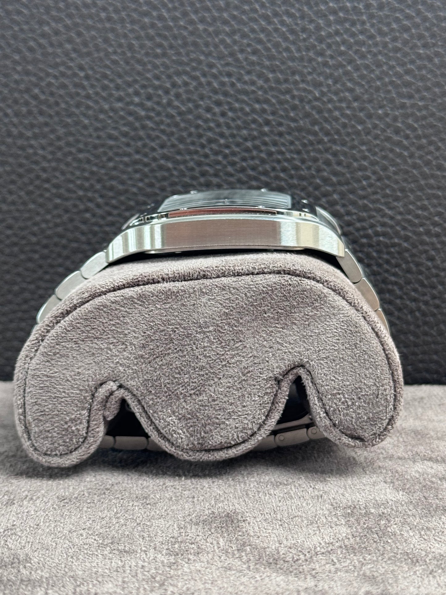Cartier Santos de Cartier Blau WSSA0071 / 2024 / Full Set / Top Zustand