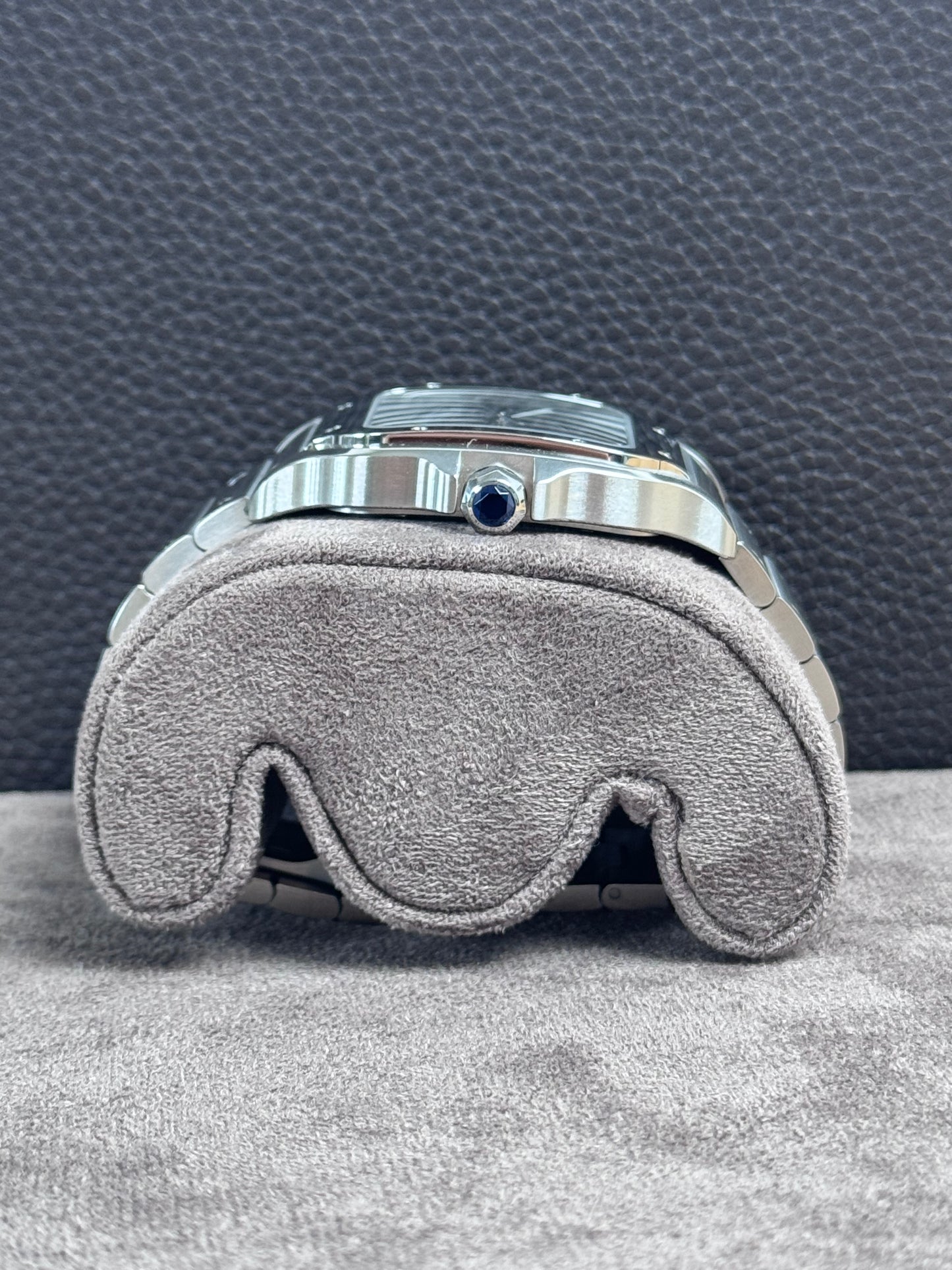Cartier Santos de Cartier Blau WSSA0071 / 2024 / Full Set / Top Zustand