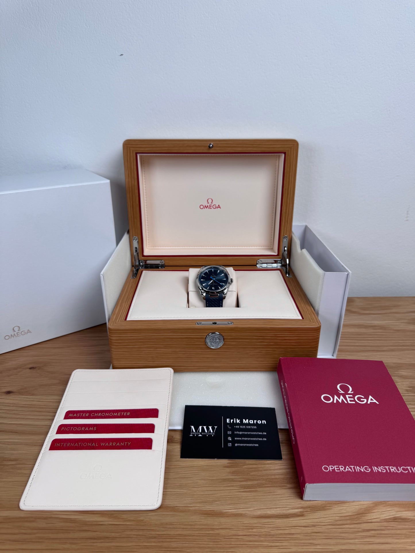 Omega Seamaster Aqua Terra 150 M Blau / 2024 / Full Set / Top Zustand