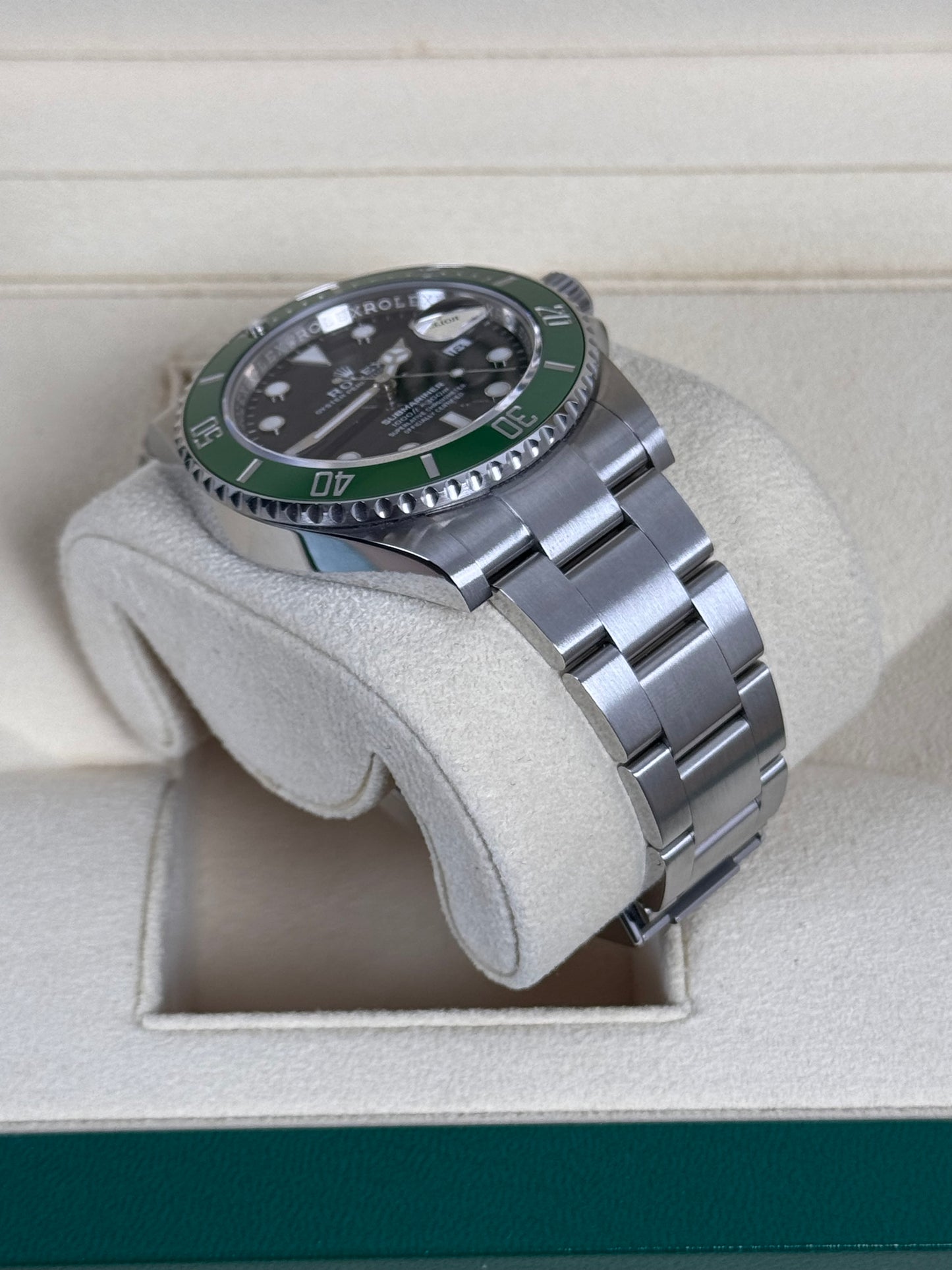 Rolex Submariner 126610LV "Starbucks" MK2 / 2023 / Full Set / Ungetragen