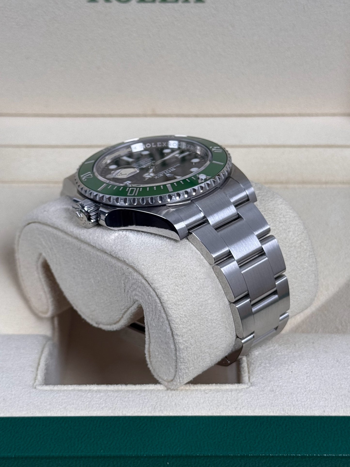 Rolex Submariner 126610LV "Starbucks" MK2 / 2023 / Full Set / Ungetragen