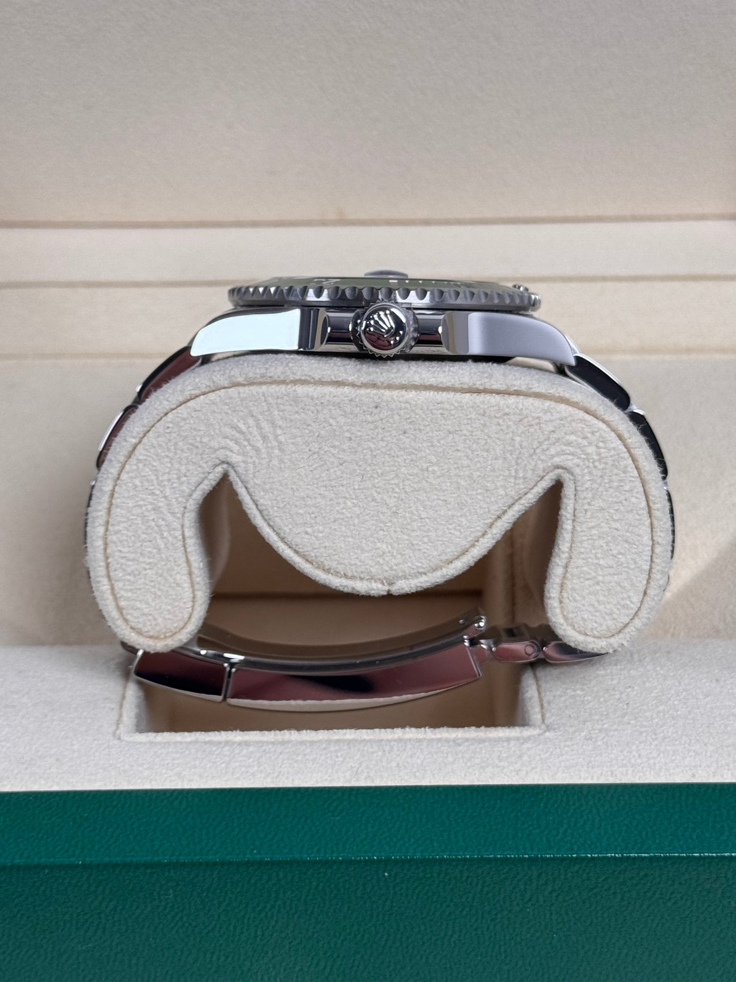 Rolex Submariner 126610LV "Starbucks" MK2 / 2023 / Full Set / Ungetragen