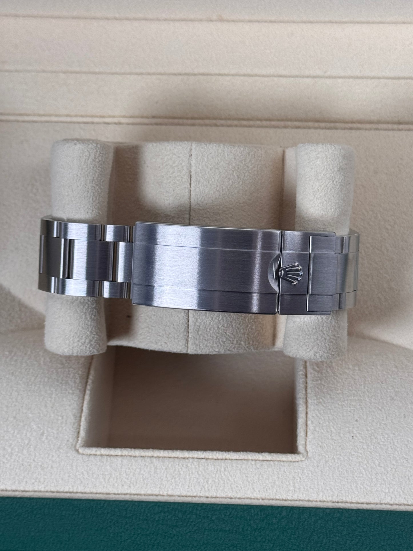 Rolex Submariner 126610LV "Starbucks" MK2 / 2023 / Full Set / Ungetragen