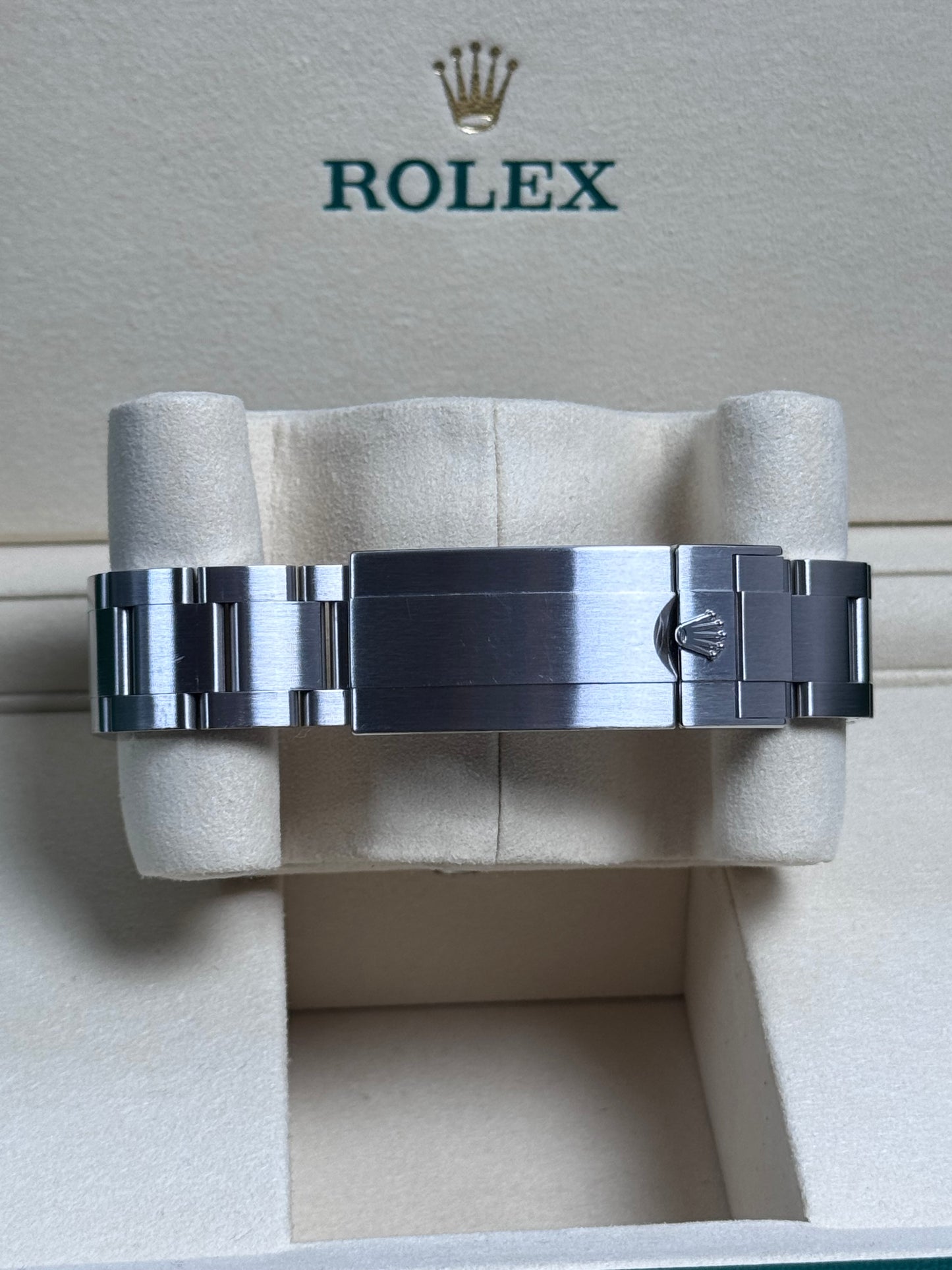 Rolex Submariner Date 126610LN / 2025 / Full Set / Sehr gut