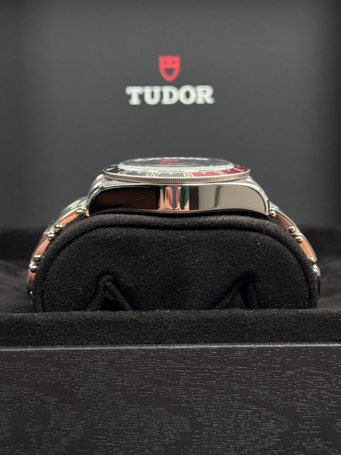 Tudor Black Bay GMT Opal 79830RB / 2024 / Full Set / Neuwertig