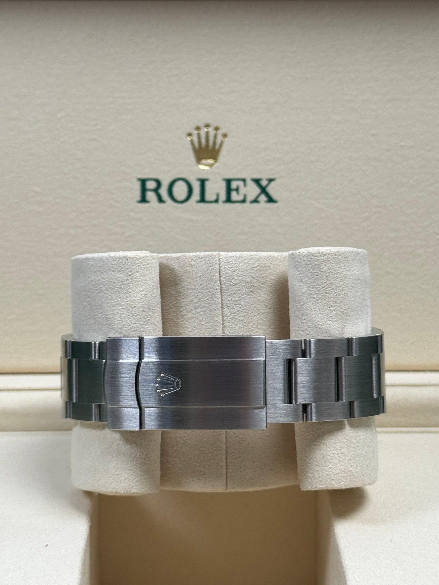 Rolex Oyster Perpetual 41 Schwarz 134300 / 2025 / Full Set / Ungetragen