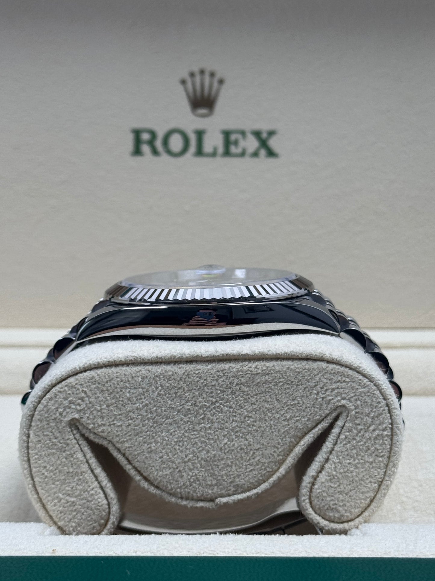 Rolex Datejust 41 126334 Weiß / 2023 / Full Set / Neuwertig