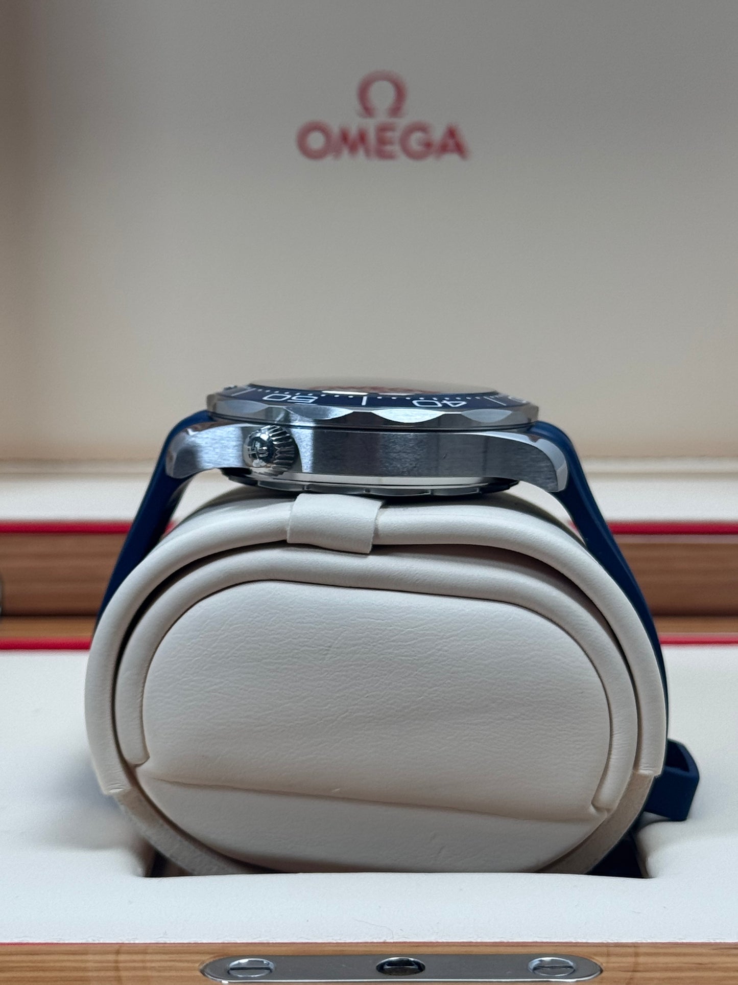 Omega Seamaster Diver 300M Grau Blau / 2020 / Full Set / Sehr gut