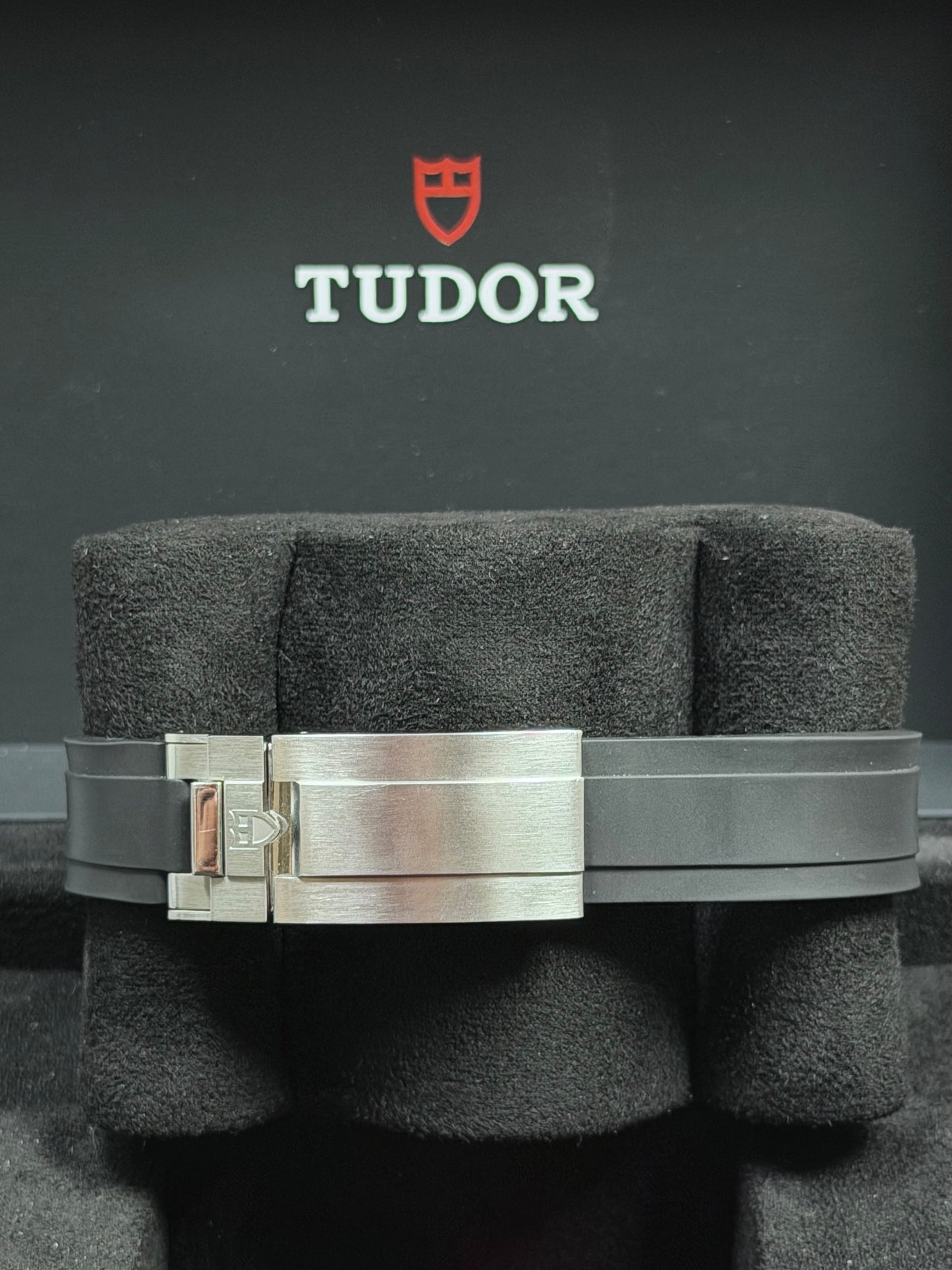 Tudor Black Bay 58 GMT / 2025 / Full Set / Top Zustand