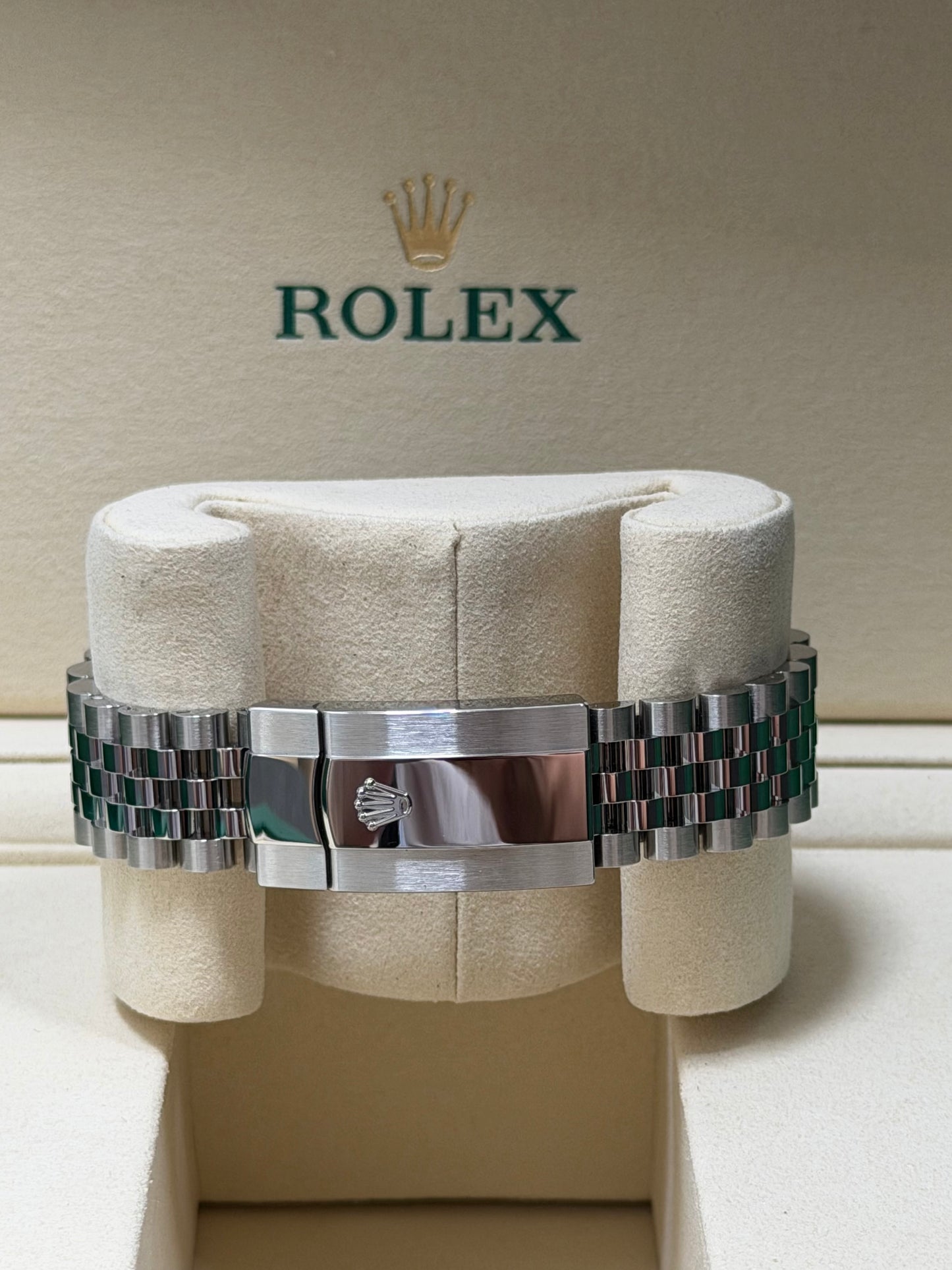 Rolex Datejust 41 126300 Grün Ombré/ 2026 / Full Set / Ungetragen