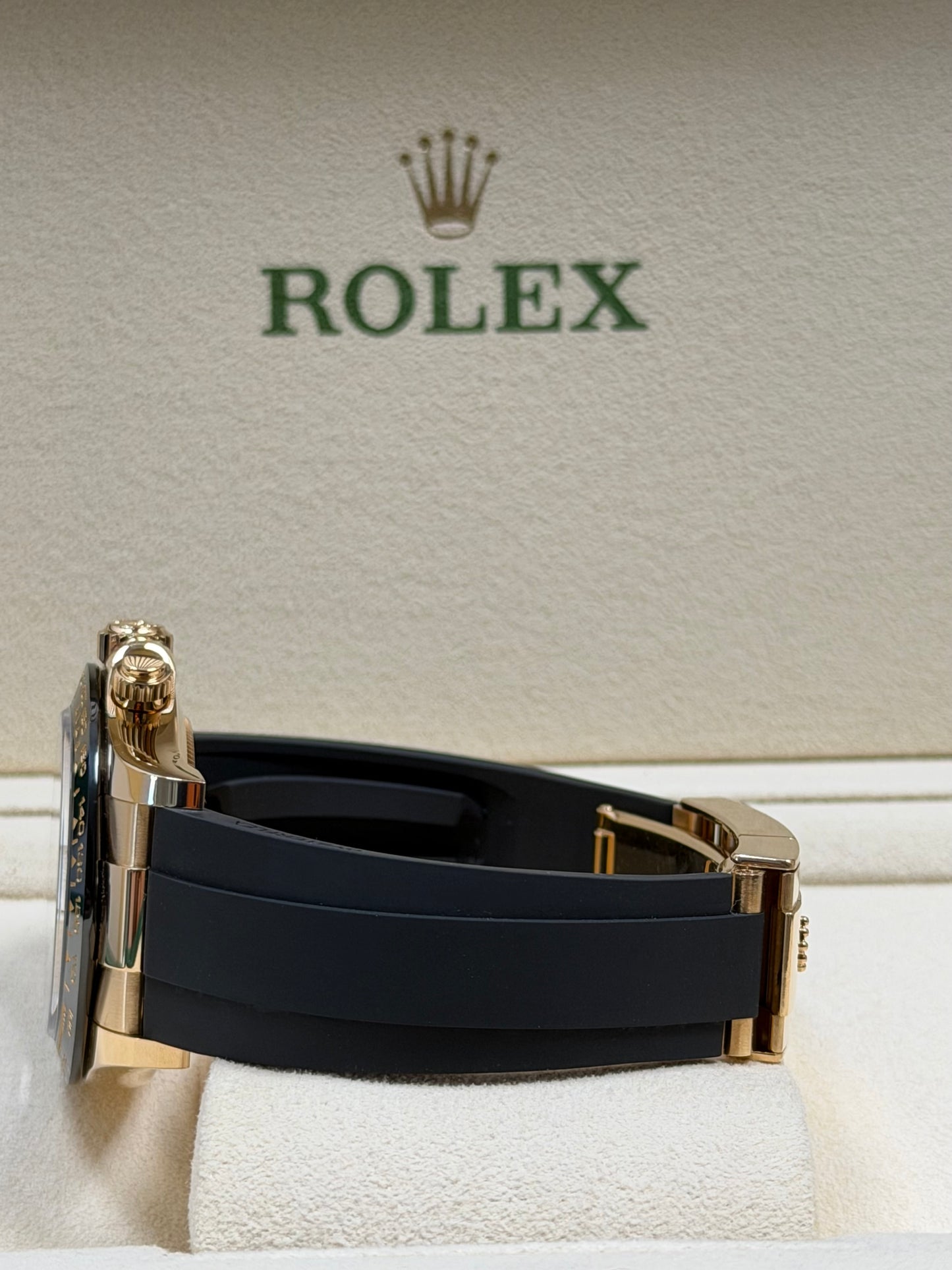 Rolex Daytona Oysterflex Gelbgold 116518LN / 2022 / Full Set / Top Zustand