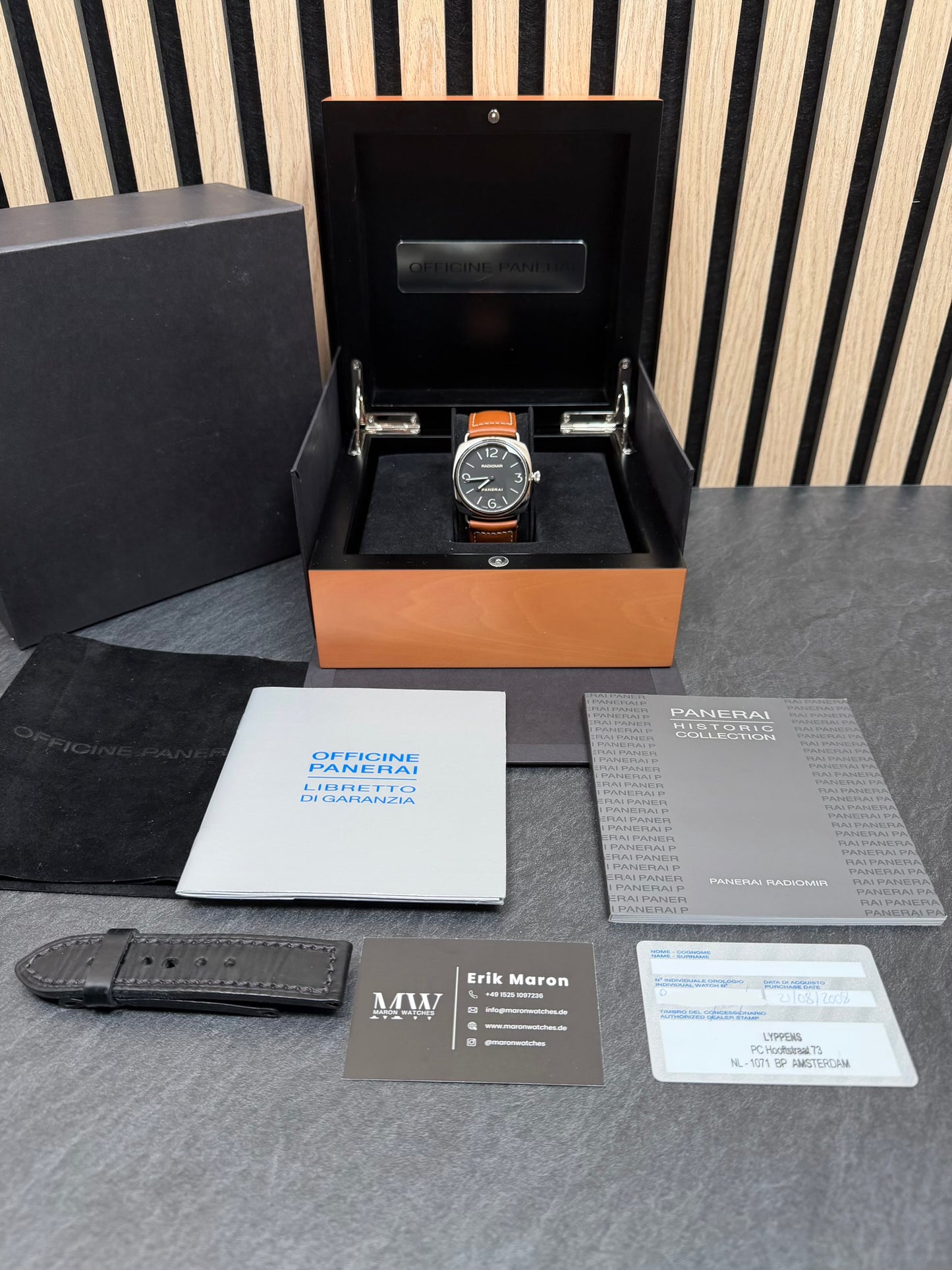 Panerai Radiomir 45mm PAM00210 / 2008 / Full Set / Top Zustand