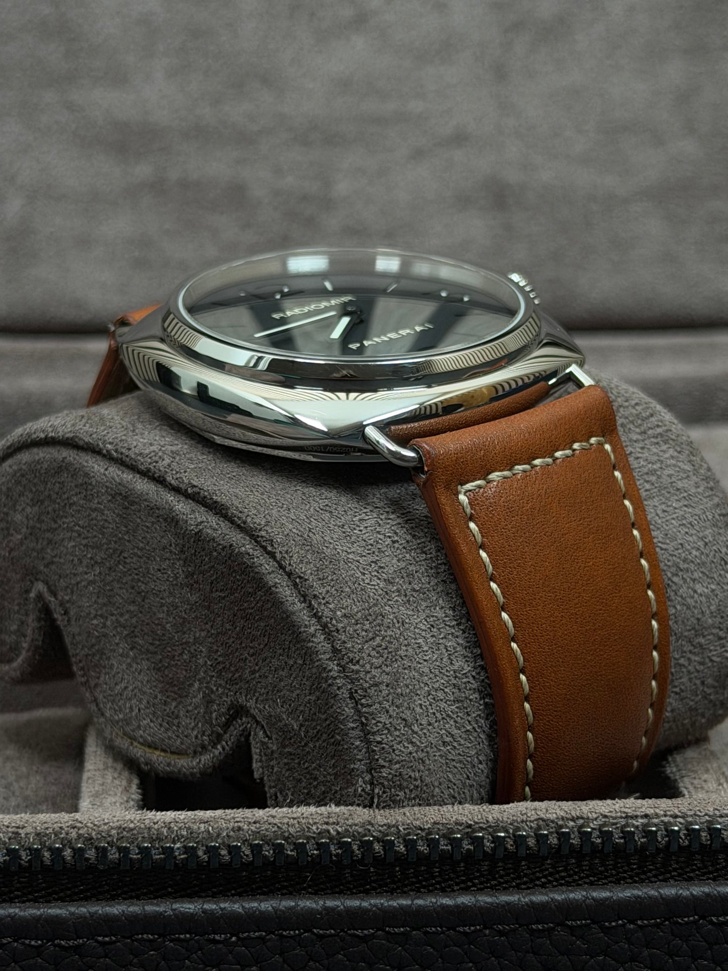Panerai Radiomir 45mm PAM00210 / 2008 / Full Set / Top Zustand