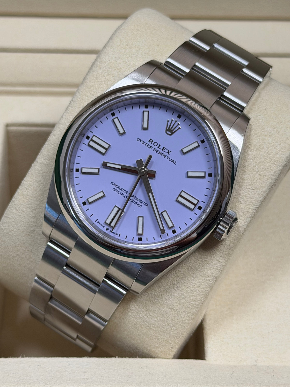 Rolex Oyster Perpetual 41 Lavender 134300 / 2025 / Full Set / Sehr gut