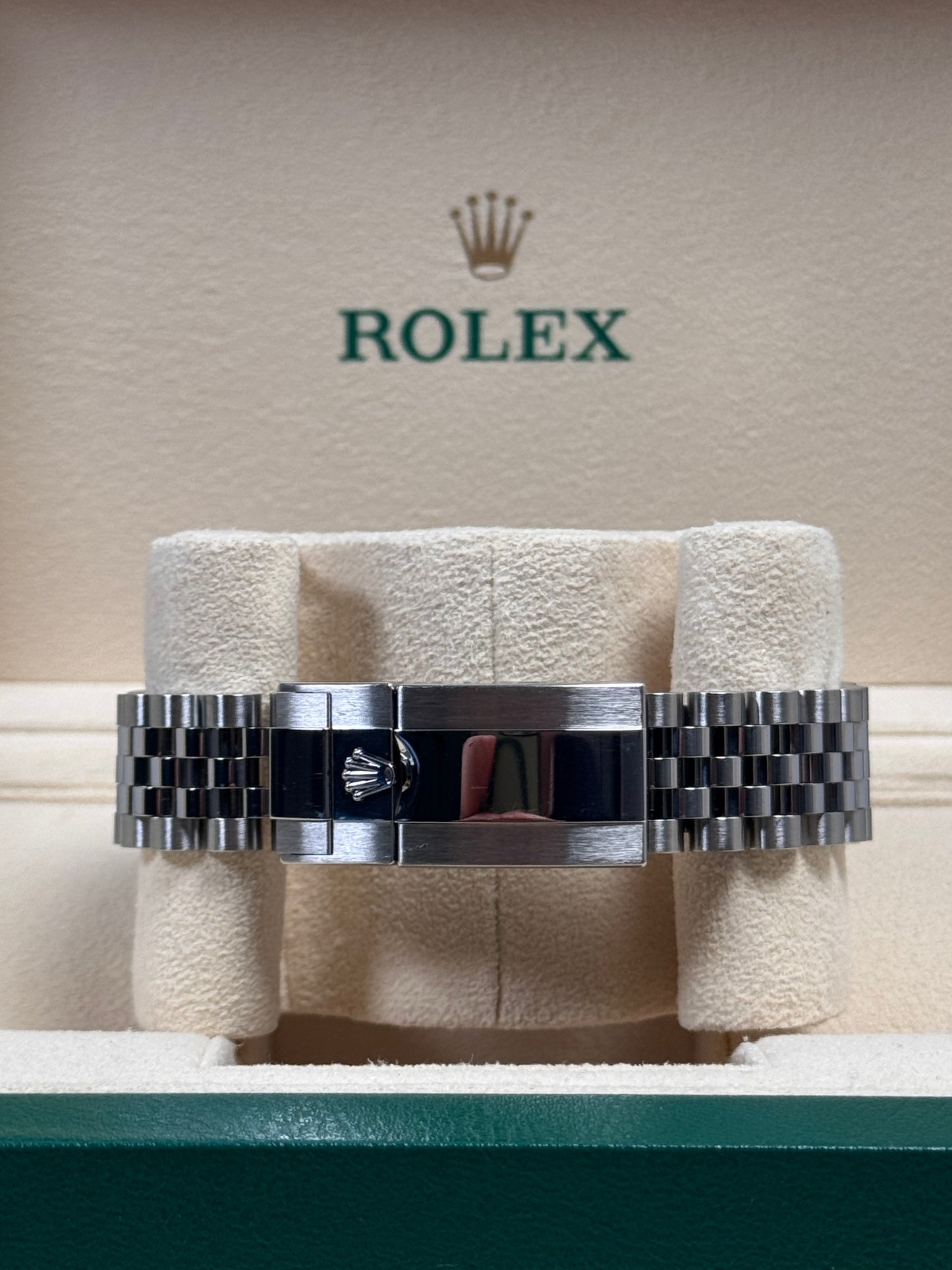 Rolex GMT Master 2 "Bruce Wayne" 126710GRNR / 2024 / Full Set / Top Zustand