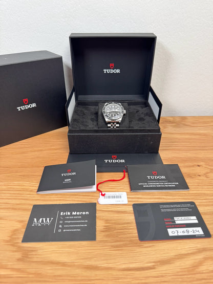 Tudor Black Bay 41 Monochrome / 2024 / Full Set / Neuwertig