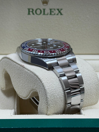 Rolex GMT Master 2 "Pepsi" 126710BLRO / 2022 / Full Set / Top Zustand
