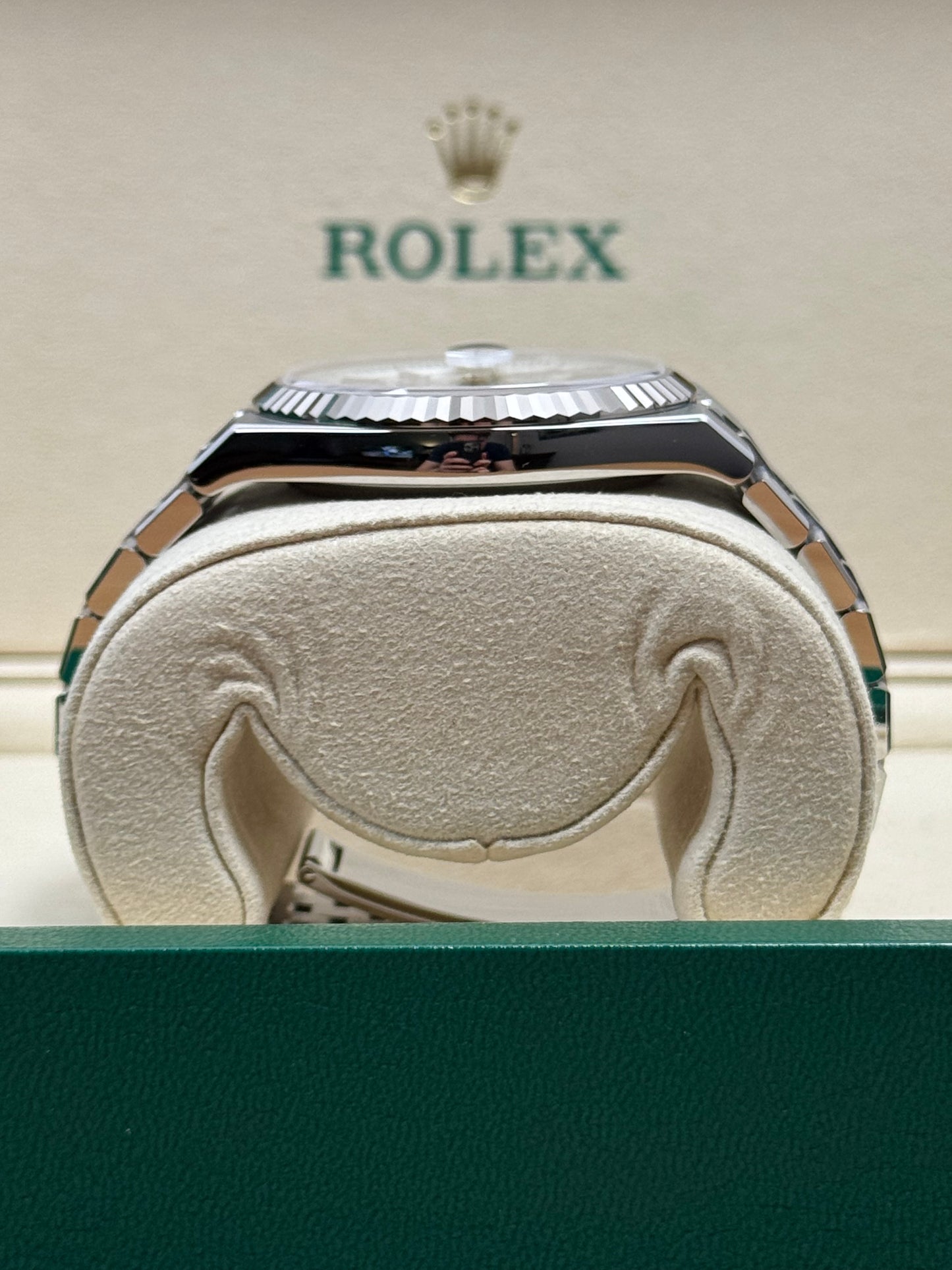 Rolex Land Dweller 40 127334 / 2025 / Full Set / Ungetragen