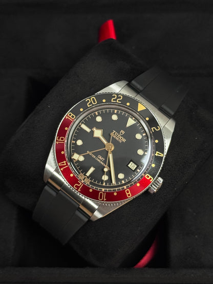 Tudor Black Bay 58 GMT / 2025 / Full Set / Top Zustand