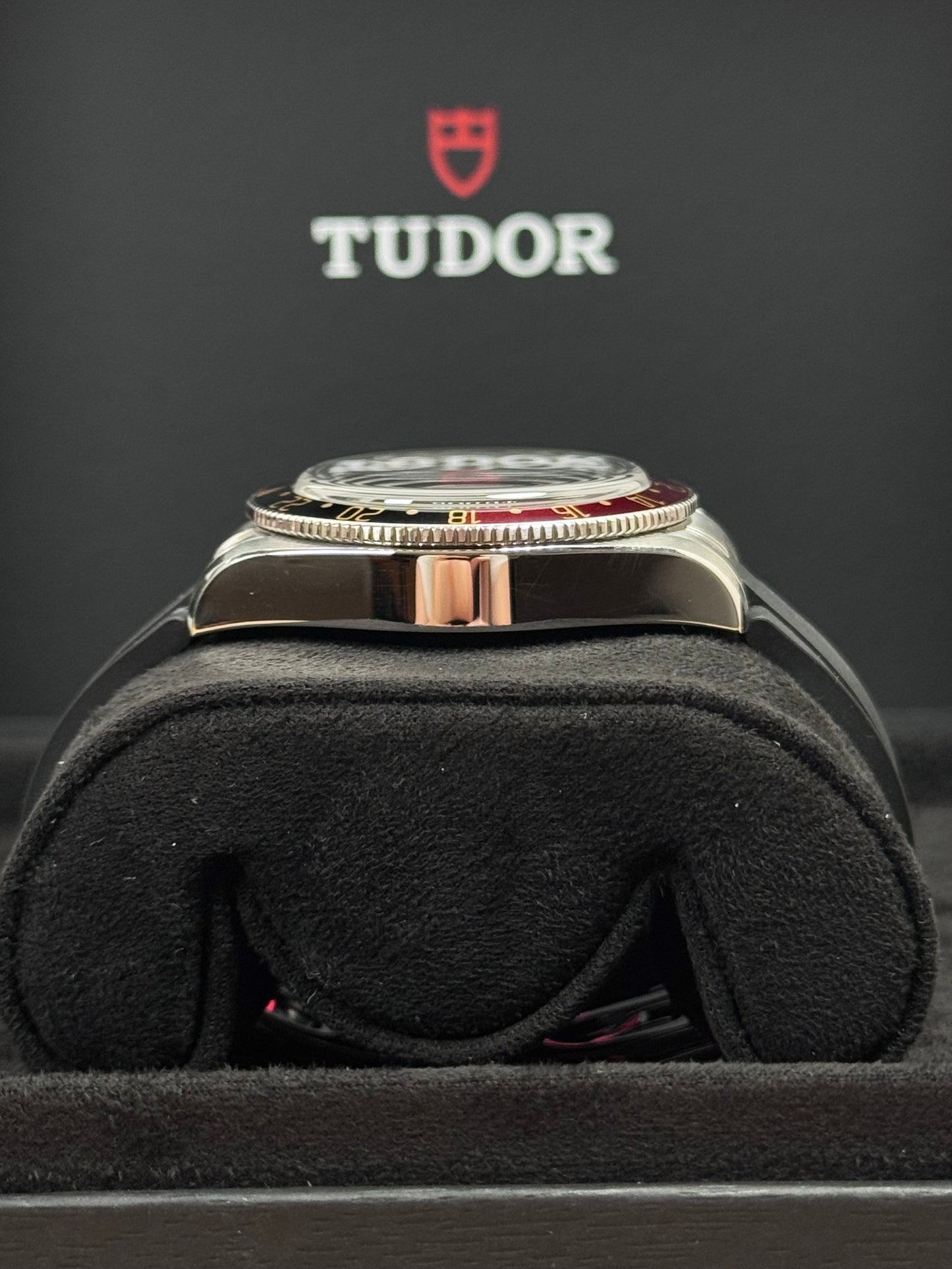 Tudor Black Bay 58 GMT / 2025 / Full Set / Top Zustand