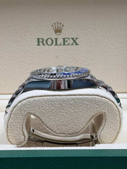 Rolex GMT Master 2 "Batgirl" 126710BLNR / 2024 / Full Set / Top Zustand