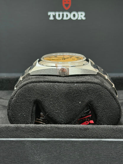 Tudor Monarch / 2026 / Full Set / Top Zustand
