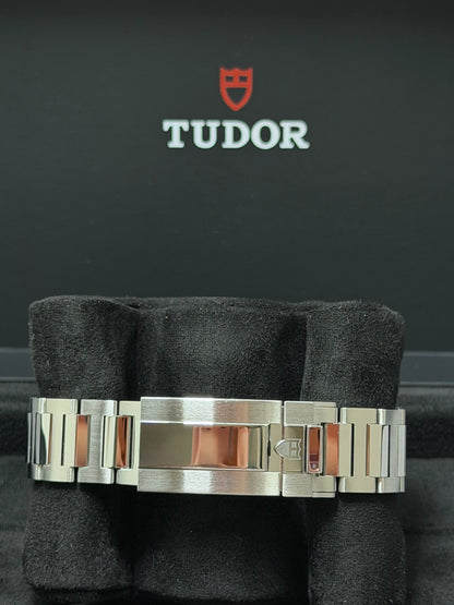 Tudor Monarch / 2026 / Full Set / Top Zustand