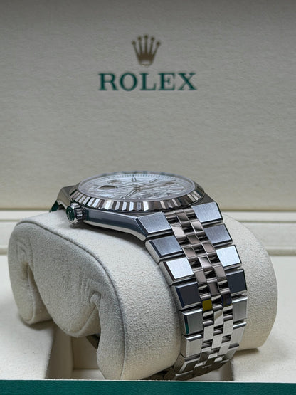 Rolex Land-Dweller 40 127334 / 2026 / Full Set / Vollverklebt