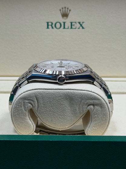 Rolex Land-Dweller 40 127334 / 2026 / Full Set / Vollverklebt