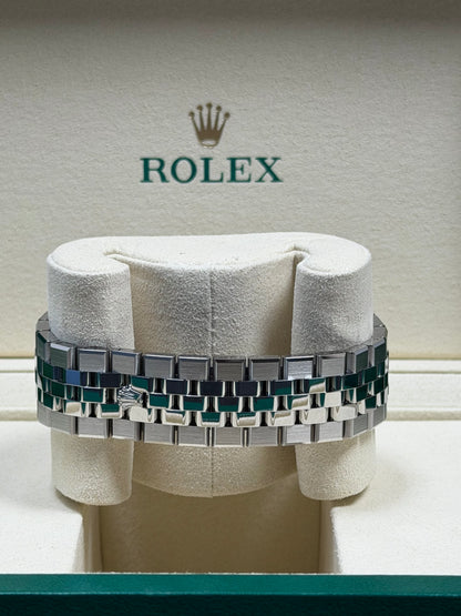 Rolex Land-Dweller 40 127334 / 2026 / Full Set / Vollverklebt