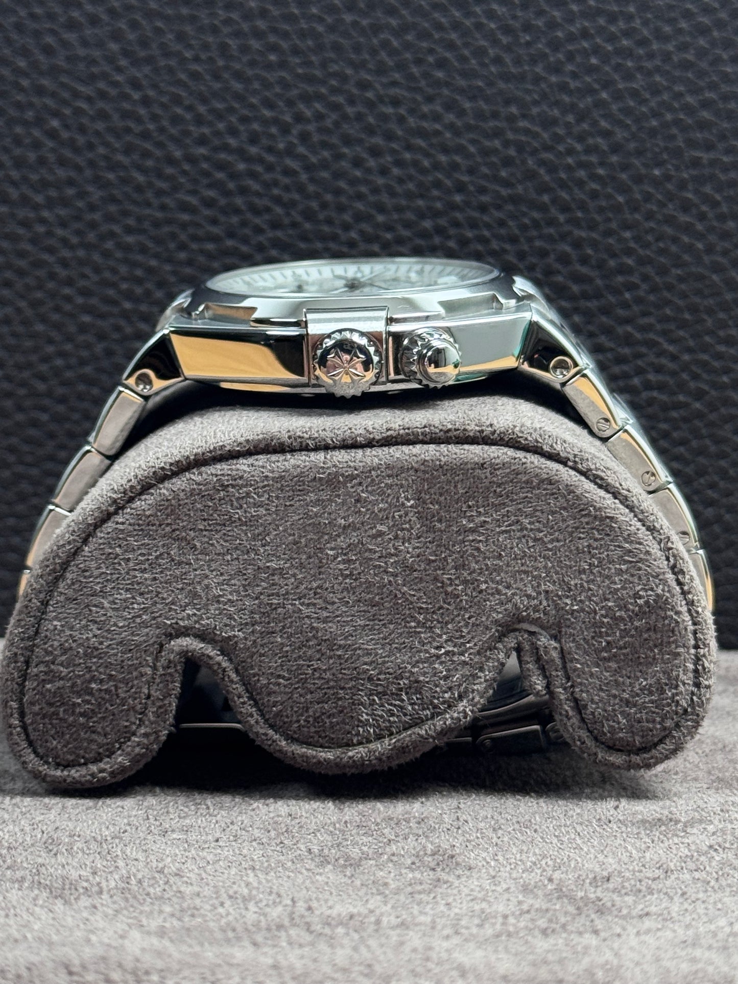 Vacheron Constantin Overseas Dual Time / 2013 / Full Set / Neuwertig