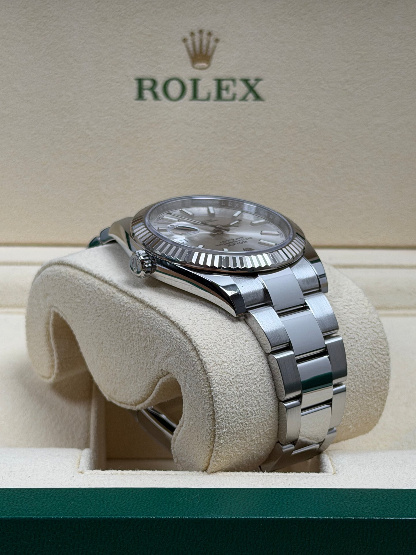 Rolex Datejust 41 126334 Silber / 2020 / Full Set / Sehr gut