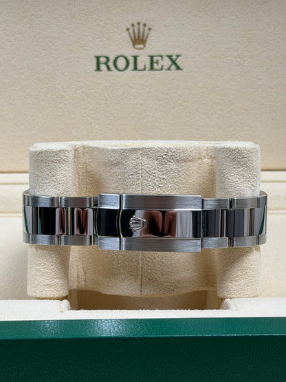 Rolex Datejust 41 126334 Silber / 2020 / Full Set / Sehr gut