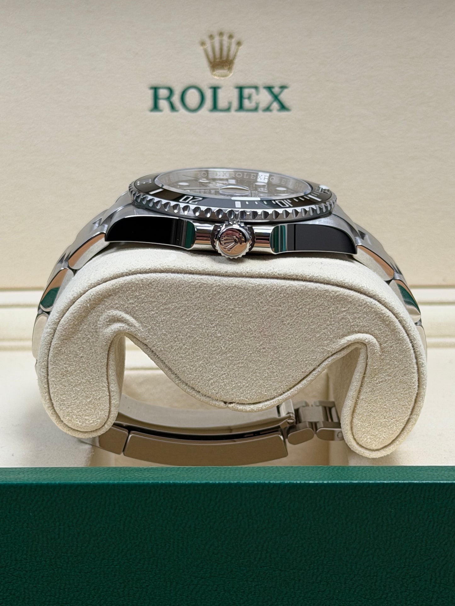 Rolex Submariner Date 41 126610LN / 2025 / Full Set / Ungetragen