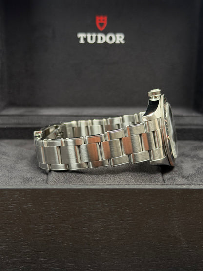 Tudor Black Bay 58 Schwarz / 2021 / Full Set / Top Zustand