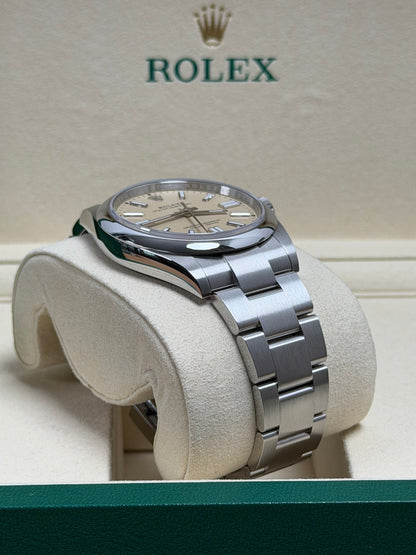 Rolex Oyster Perpetual 41 Beige 134300 / 2025 / Full Set / Neuwertig