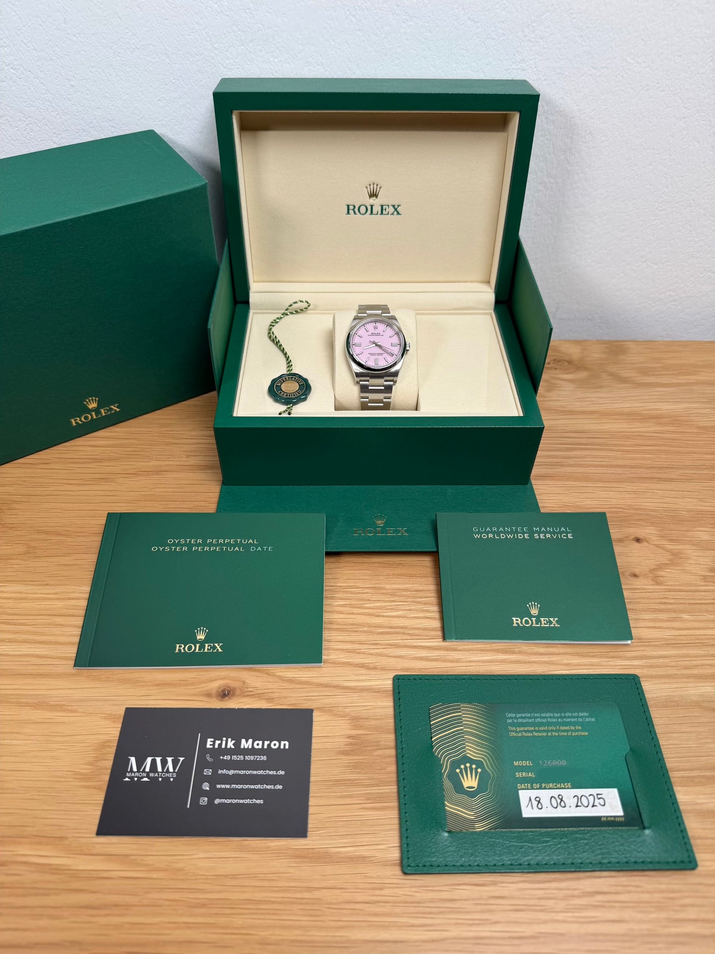Rolex Oyster Perpetual 36 126000 Candy Pink / 2025 / Full Set / Ungetragen