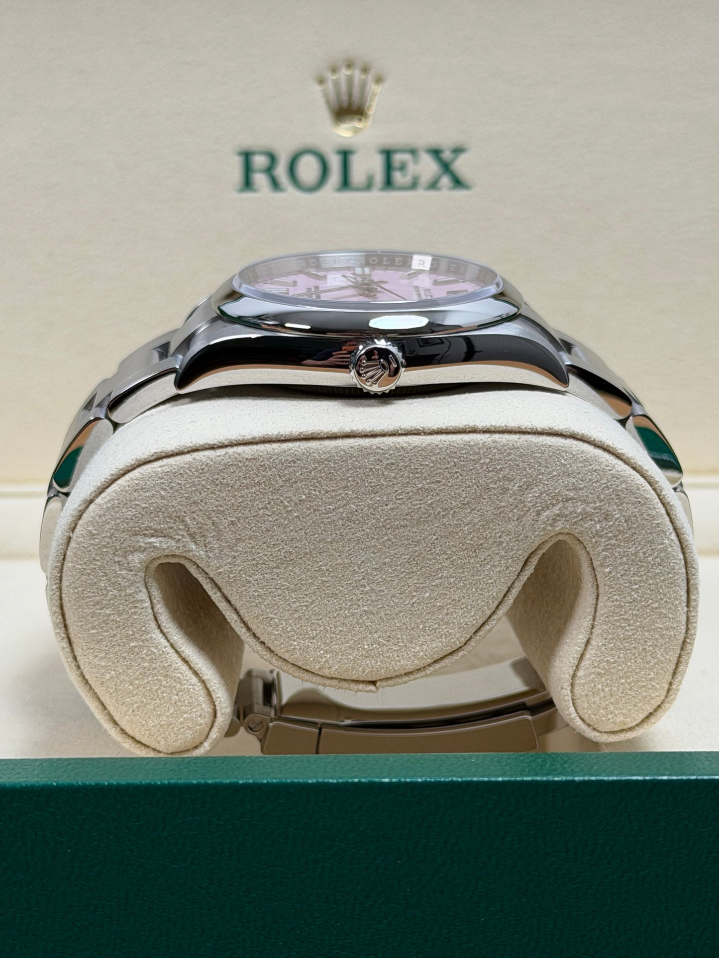 Rolex Oyster Perpetual 36 126000 Candy Pink / 2025 / Full Set / Ungetragen