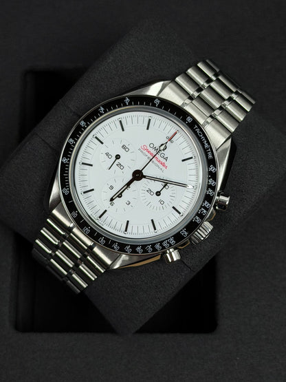 Omega Speedmaster Moonwatch Professional Weiß / 2025 / Full Set / Neuwertig