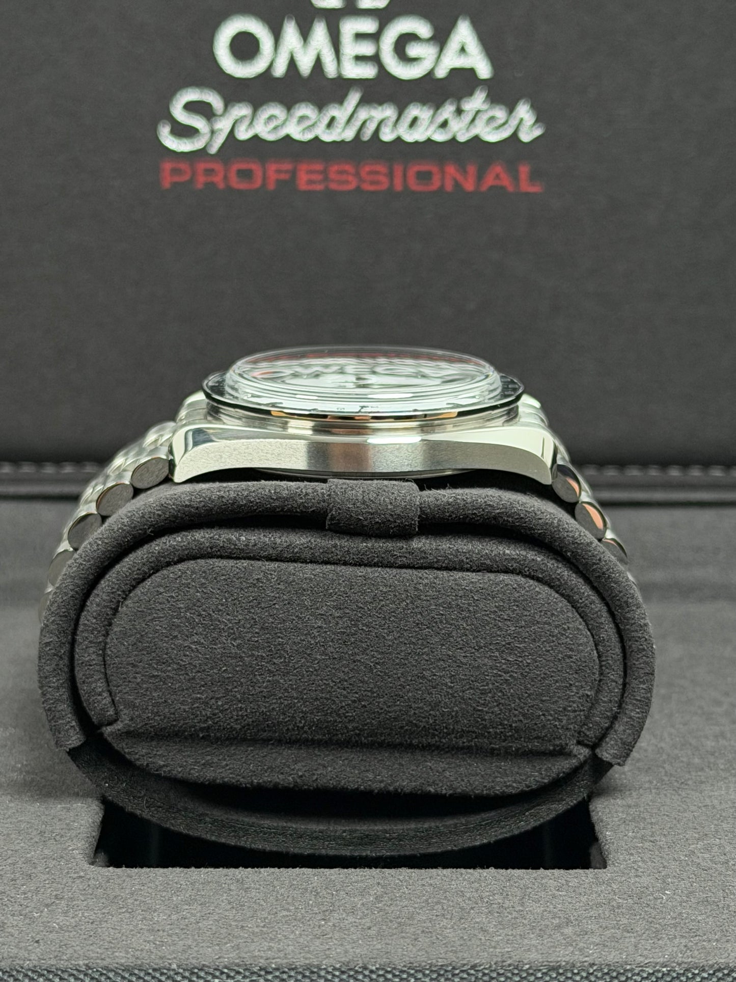 Omega Speedmaster Moonwatch Professional Weiß / 2025 / Full Set / Neuwertig