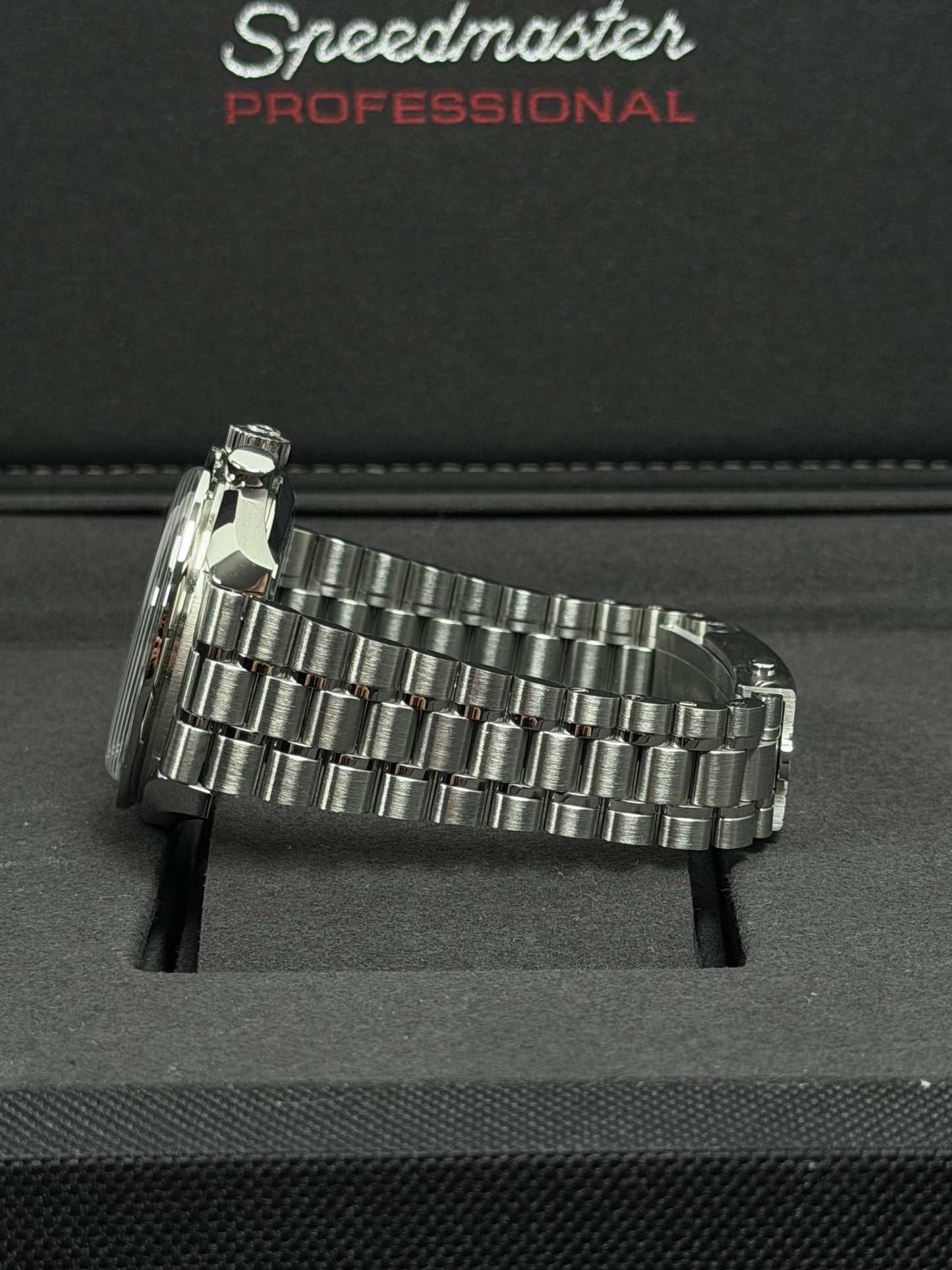 Omega Speedmaster Moonwatch Professional Weiß / 2025 / Full Set / Neuwertig