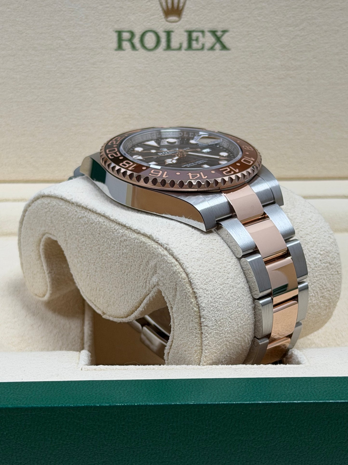 Rolex GMT Master 2 "Rootbeer" 126711CHNR / 2024 / Full Set / Ungetragen