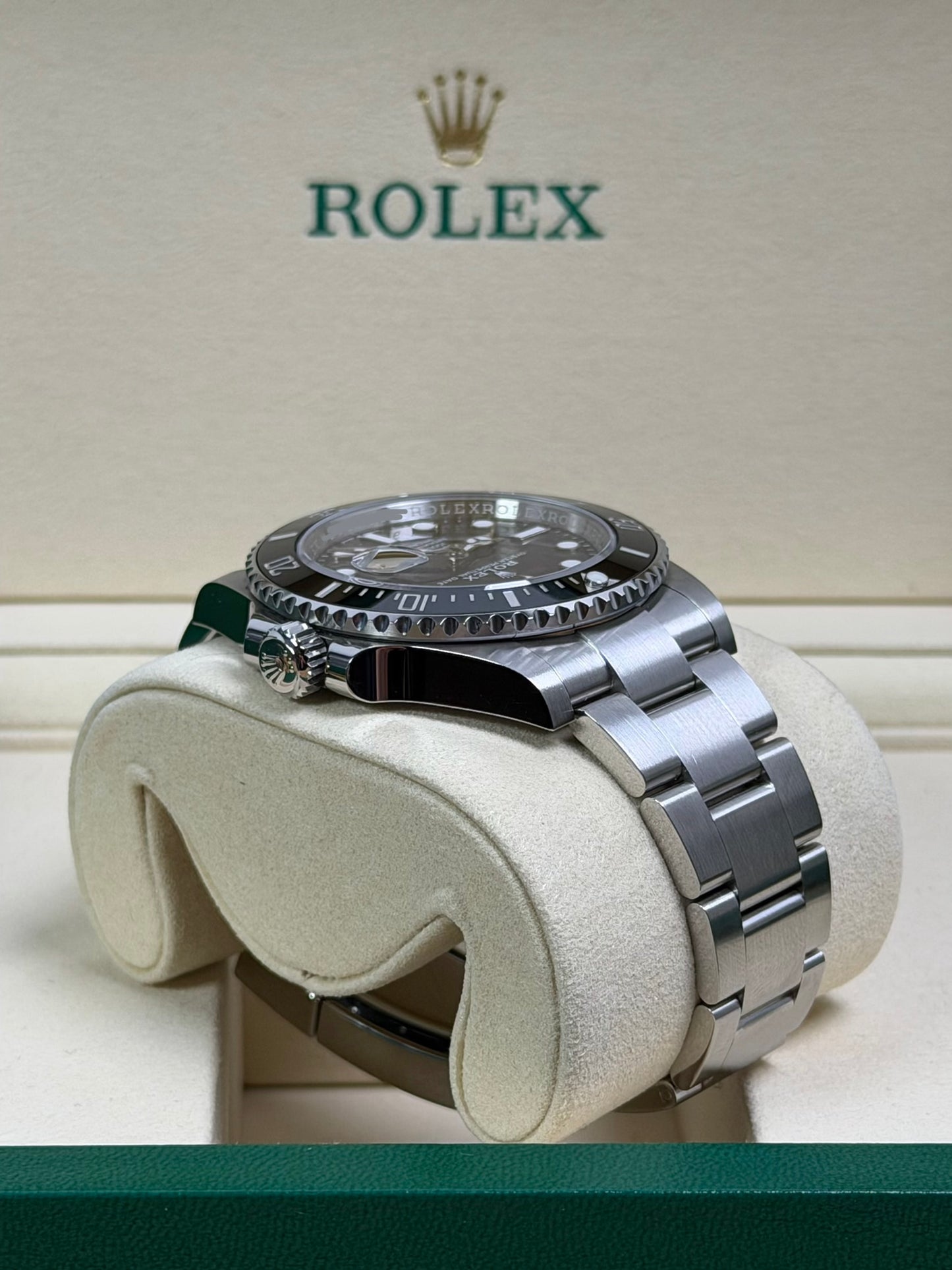 Rolex Submariner Date 41 126610LN / 2025 / Full Set / Neuwertig