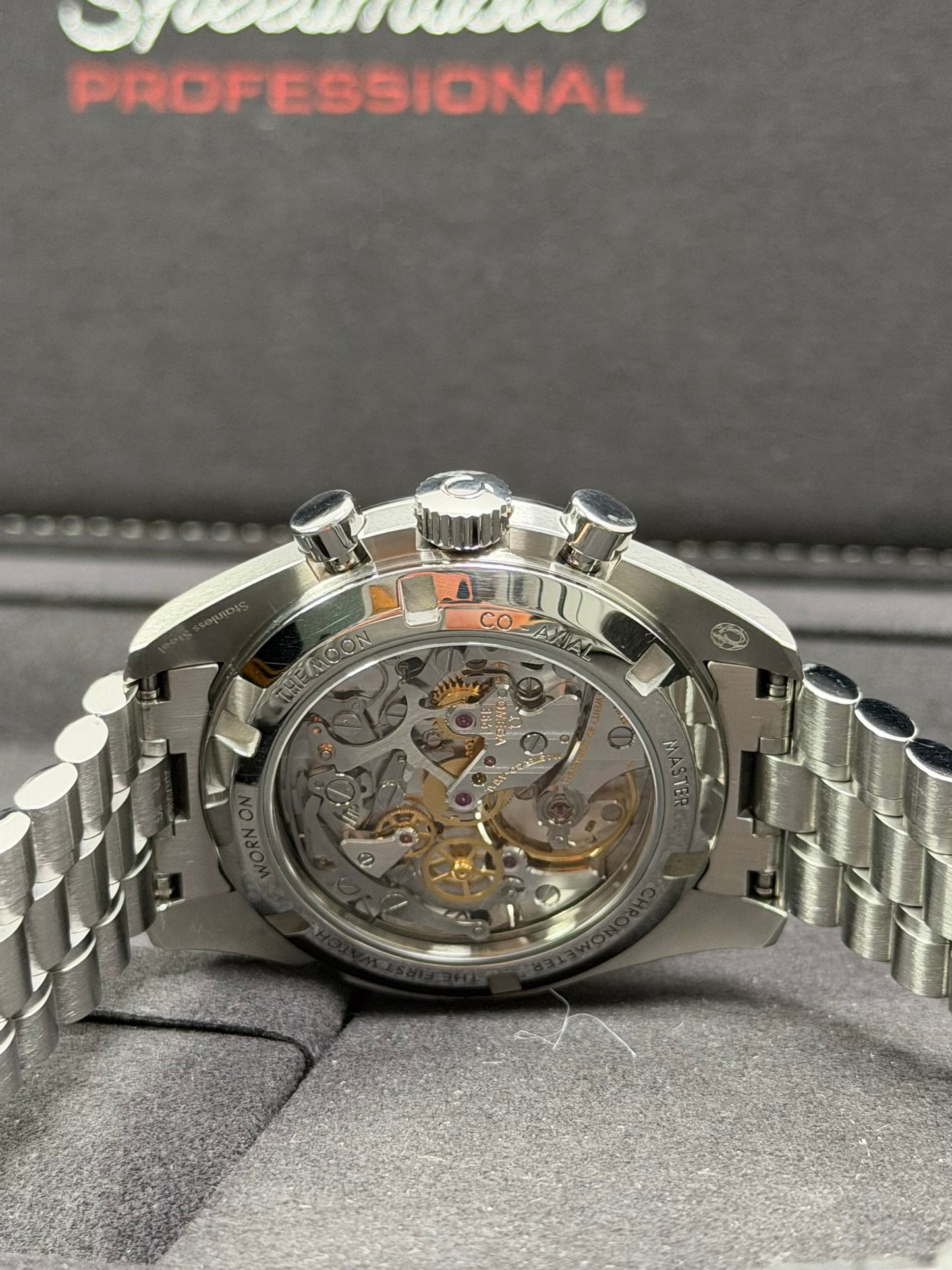 Omega Speedmaster Moonwatch Professional Weiß / 2024 / Full Set / Top Zustand