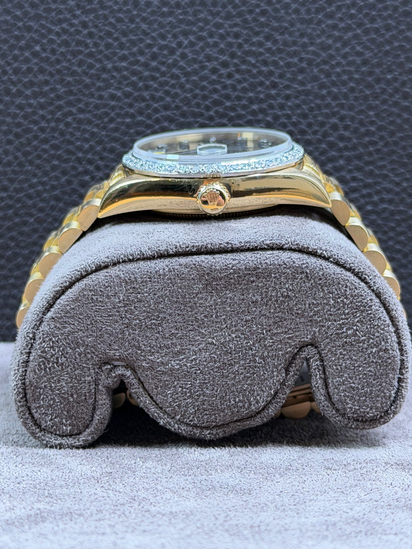 Rolex Day-Date 36 Borke 18K Gelbgold Diamant / 18078 / Sehr gut